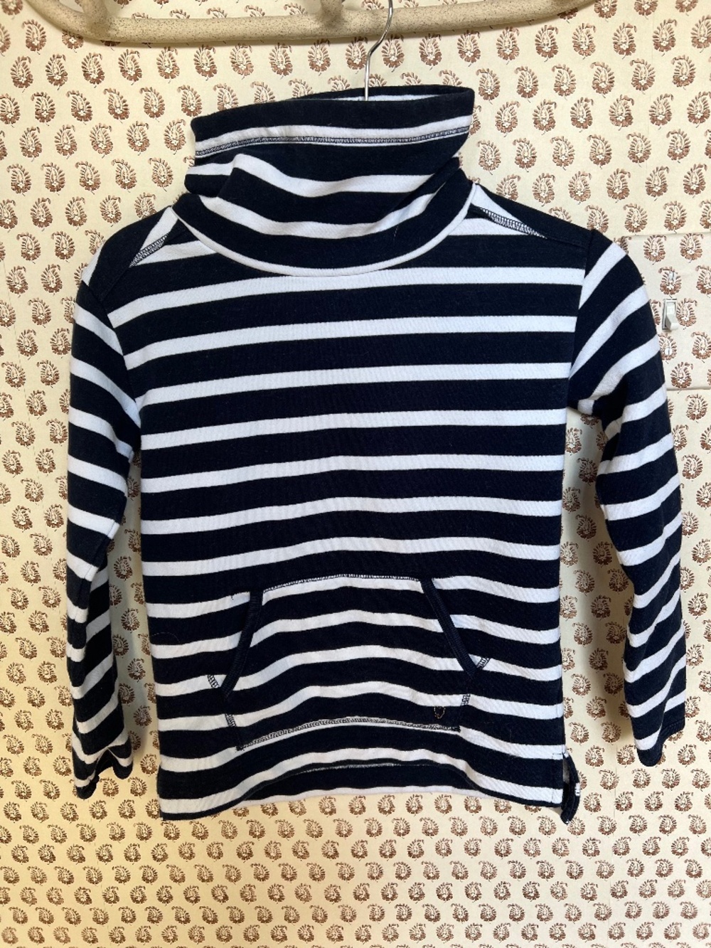 Cozy Crewcuts, Turtleneck sweatshirt with pockets
